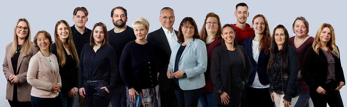 MORAVIA Akademie Mitarbeiter Gruppenfoto