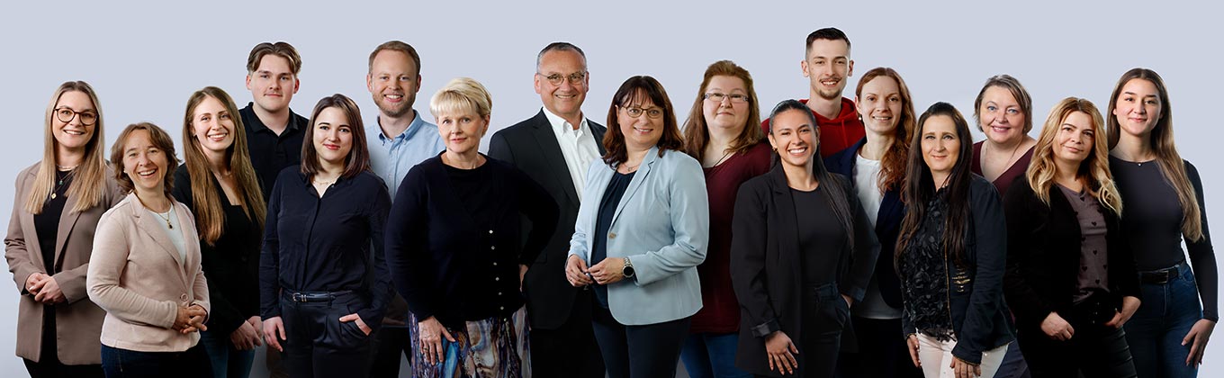 MORAVIA Akademie Mitarbeiter Gruppenfoto